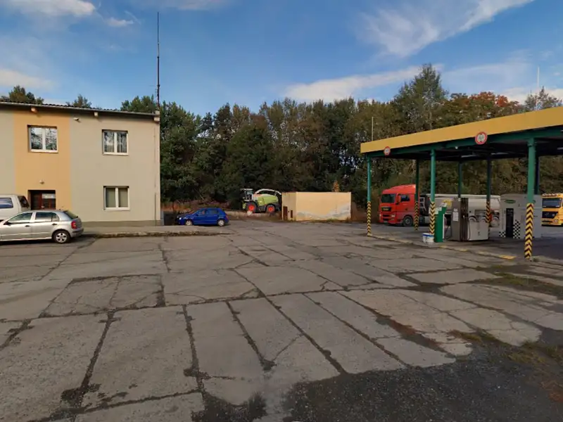 Prodej skladového prostoru 12783 m², Staňkov – náhled fotky 1