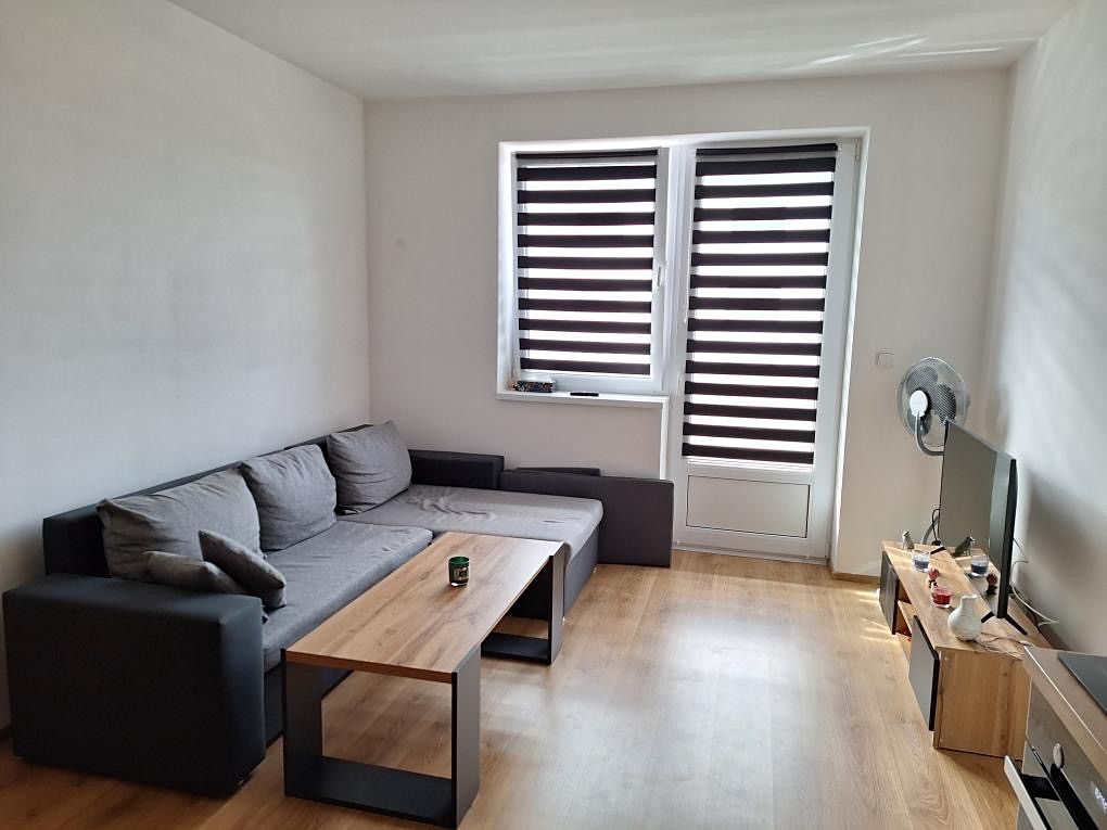 Pronájem bytu 2+kk 49 m² – fotografie 4