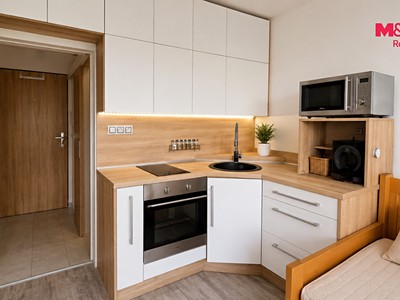 Prodej bytu 1+kk, 20 m² (2 z 6)