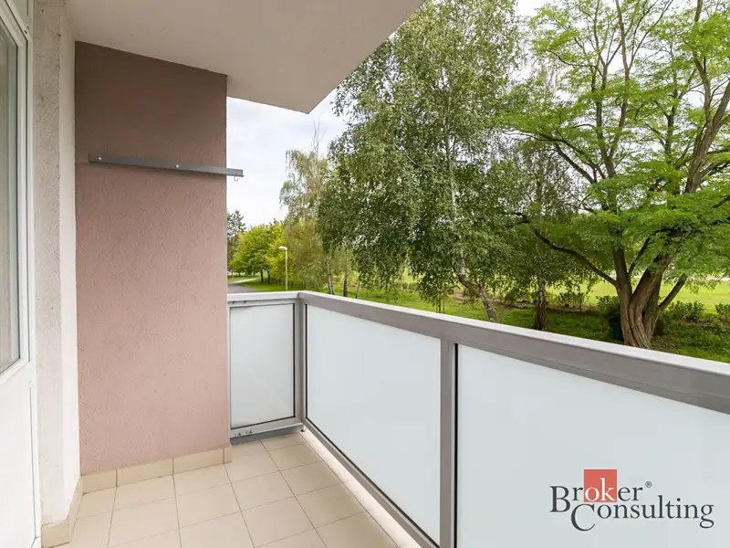 Prodej bytu 3+1 78 m², Hradec Králové – náhled fotky 3