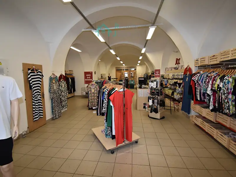 Pronájem obchodního prostoru 120 m², Chrudim – náhled fotky 3