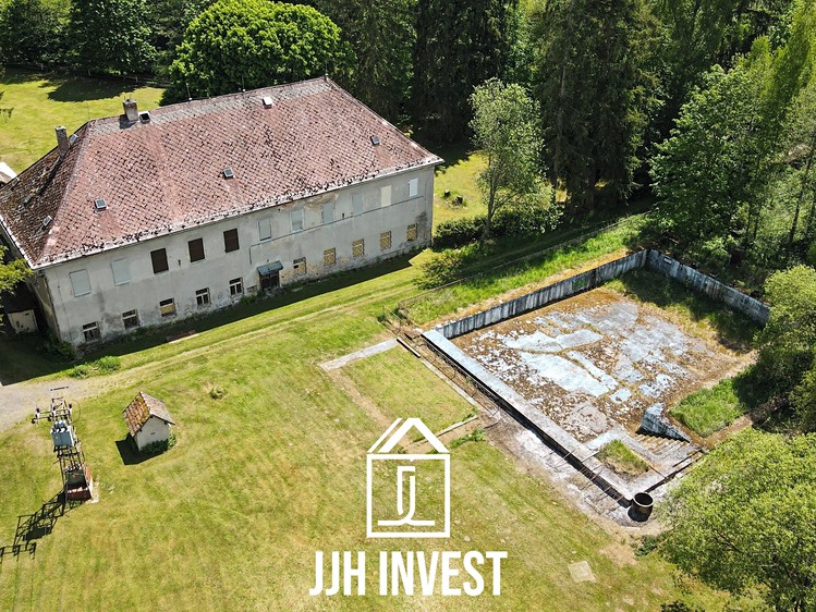 Gewerbefläche zum Kauf, 880 m² (1 von 13)