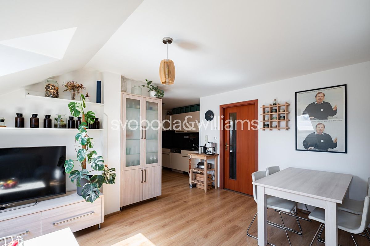 Prodej bytu 3+kk 116 m², Praha – fotka 1 z 3