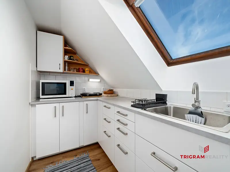 Pronájem bytu 2+kk 55 m², Hradec Králové – náhled fotky 2