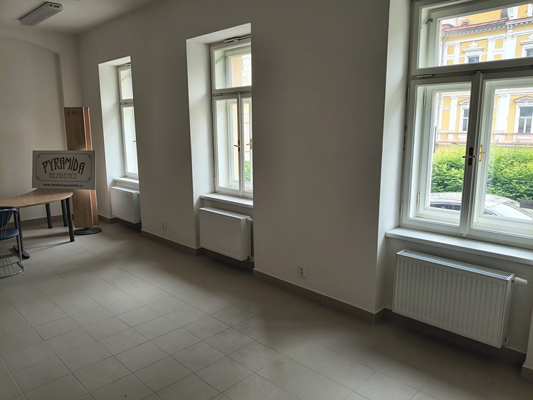 Prodej komerčního prostoru, 64 m² (8 z 15)