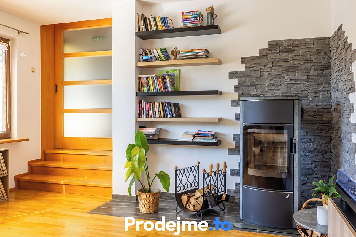 Prodej rodinného domu 144 m², pozemek 404 m² – fotografie 3