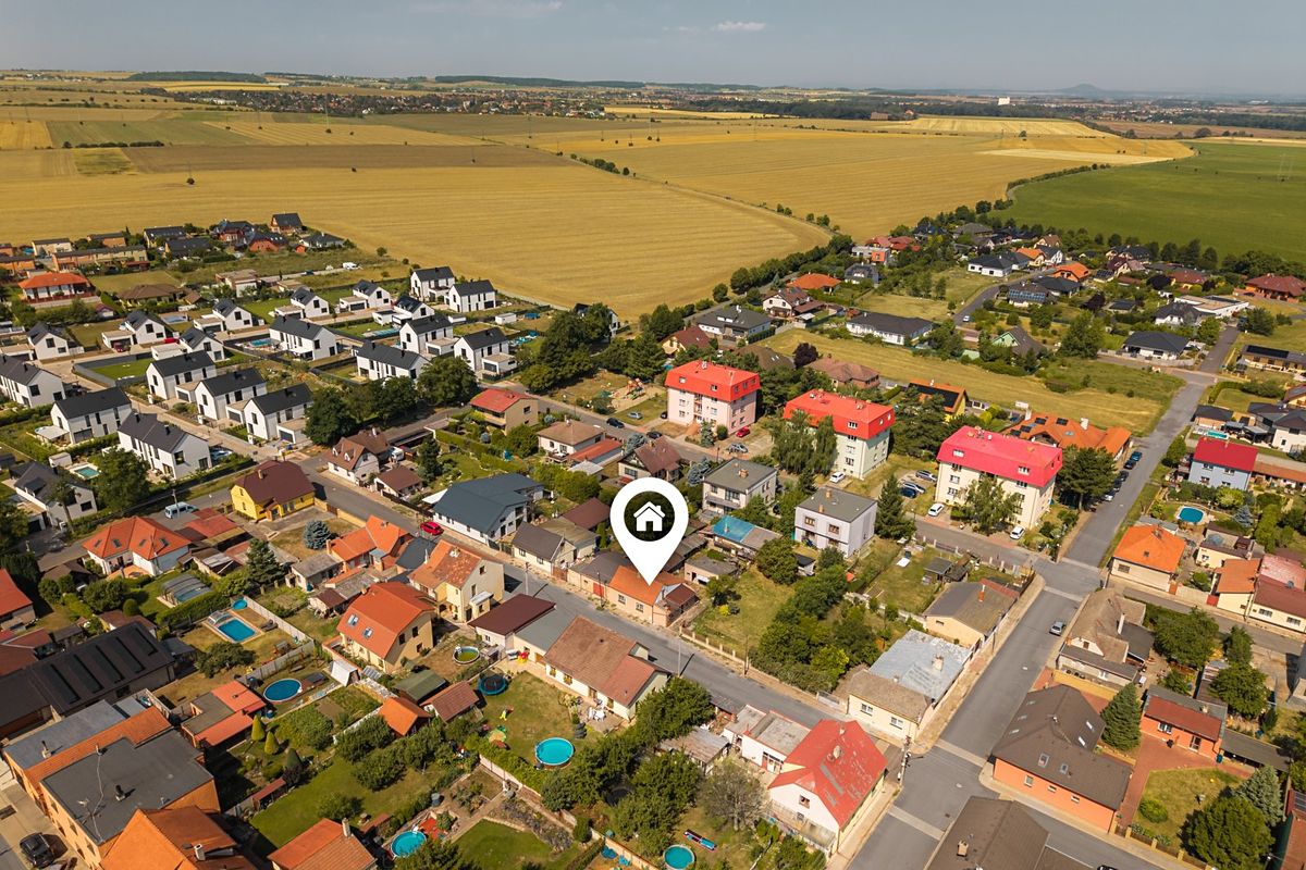 Prodej rodinného domu 178 m², pozemek 662 m² – fotografie 5