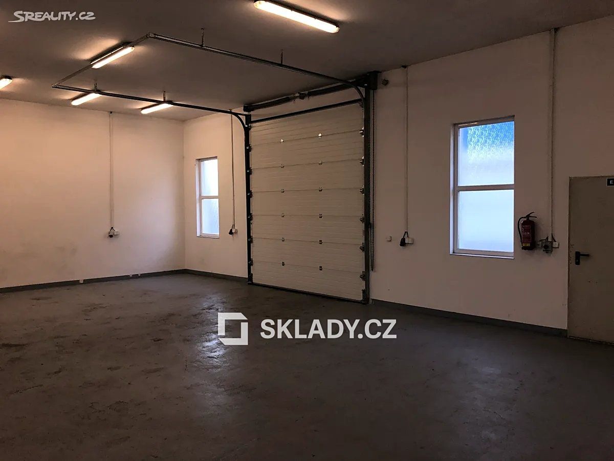 Pronájem skladového prostoru 550 m² – fotografie 3