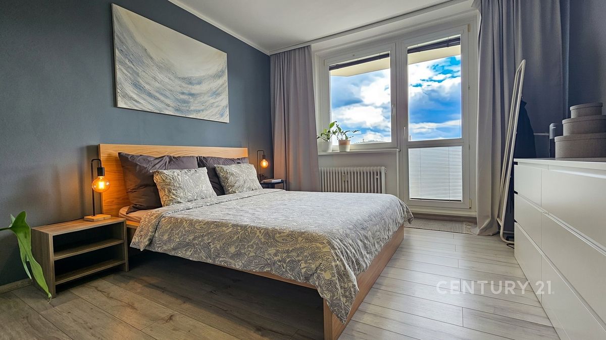 Pronájem bytu 2+1 60 m² – fotografie 5