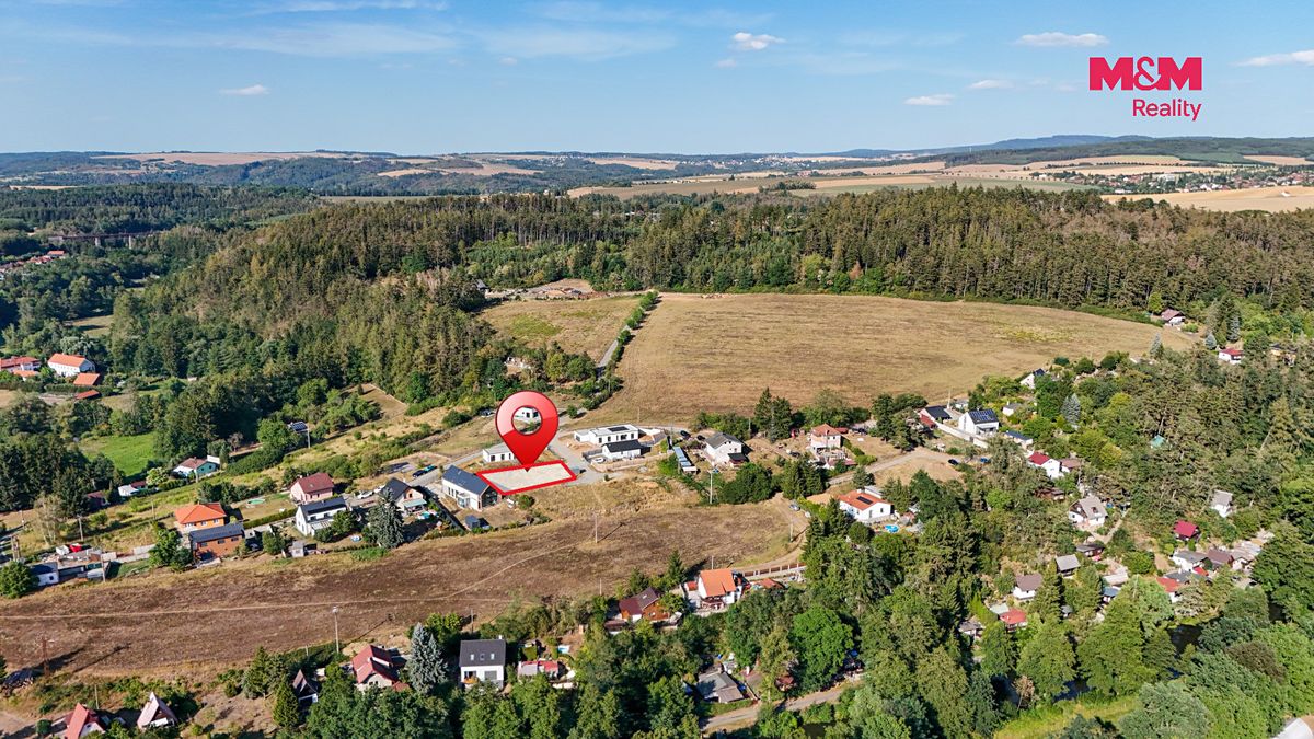 Prodej stavebního pozemku 518 m² – fotografie 3