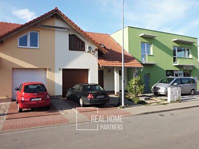 Prodej rodinného domu 150 m², pozemek 226 m²