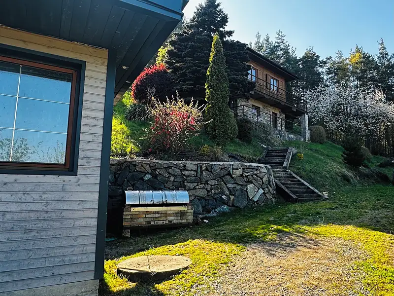 Prodej chaty 70 m², pozemek 3706 m², Stříbrná Skalice – náhled fotky 2