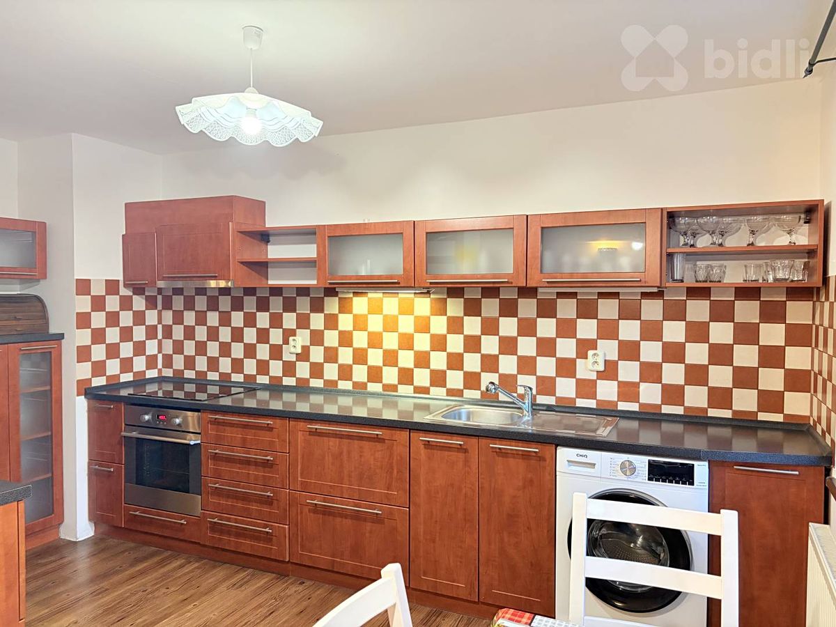 Pronájem bytu 4+1 104 m² – fotografie 2