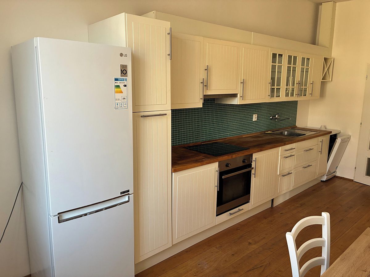 Pronájem bytu 2+1 88 m²