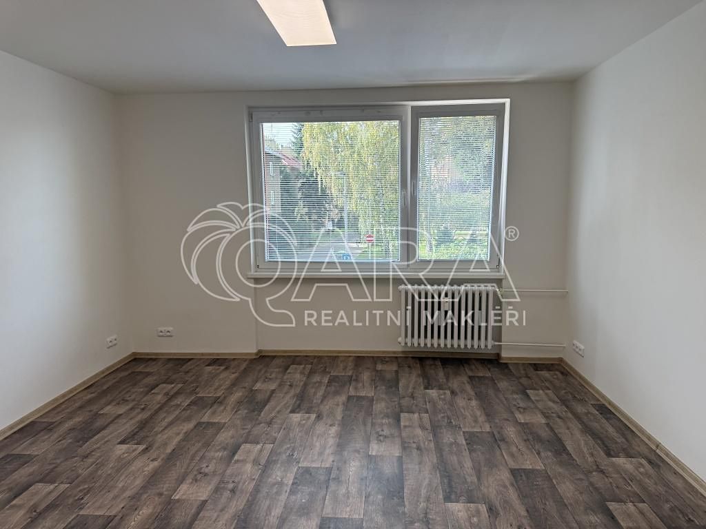 Pronájem bytu 1+1 39 m² – fotografie 2