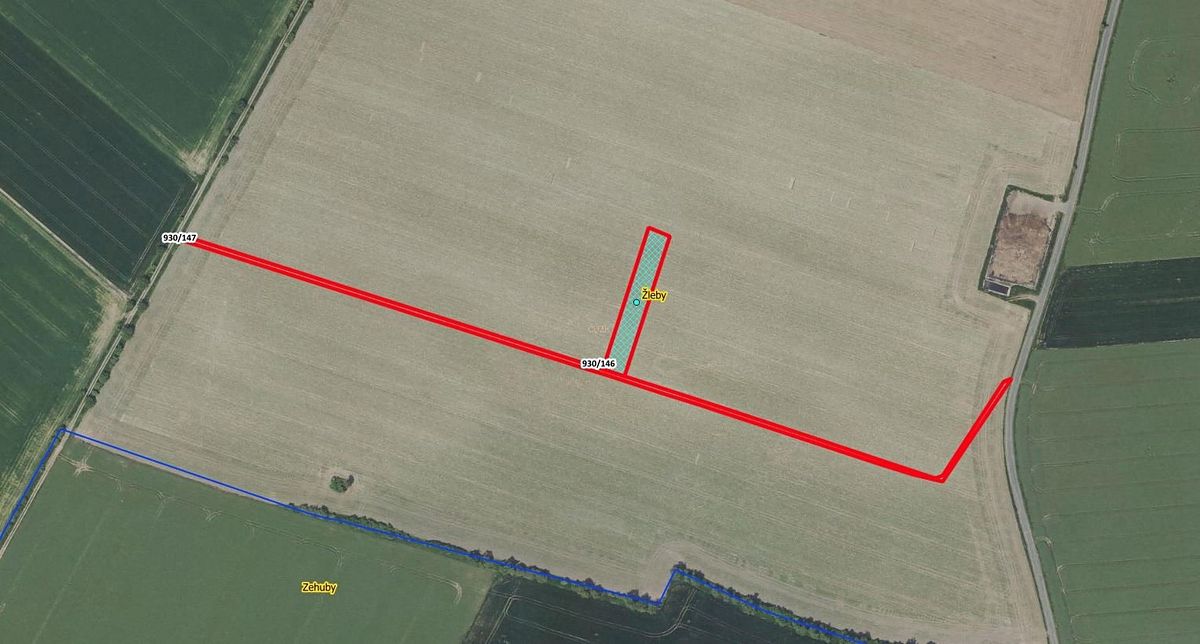 Prodej pole 2099 m², Žleby – fotka 1 z 3