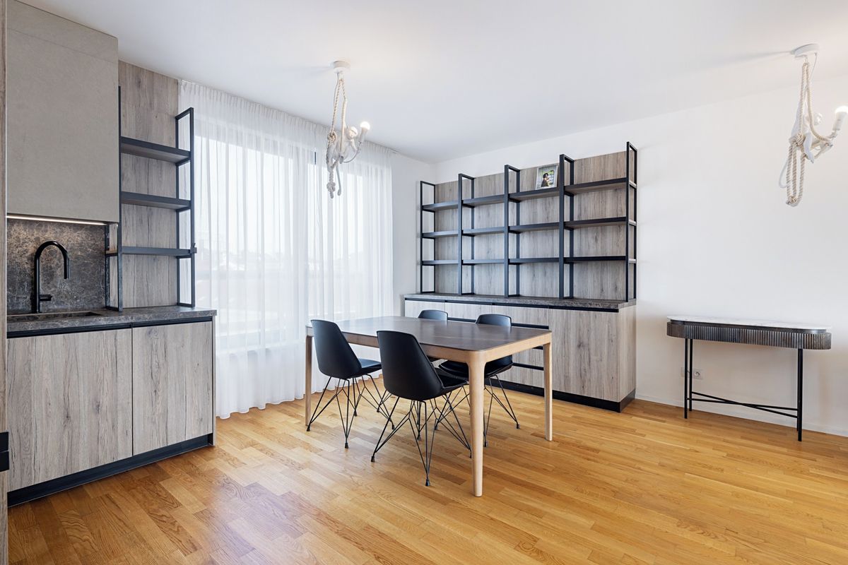 Pronájem bytu 3+kk 80 m² – fotografie 2