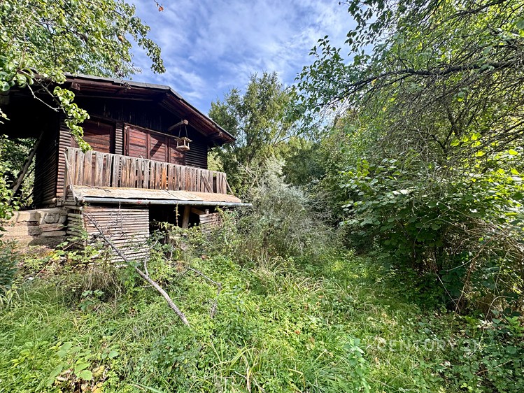 Prodej pozemku, 1 546 m² (1 z 9)