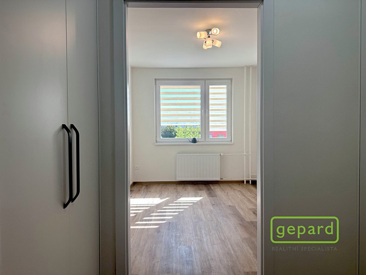 Квартира 4+1 в оренду, 79 м² (7 з 29)