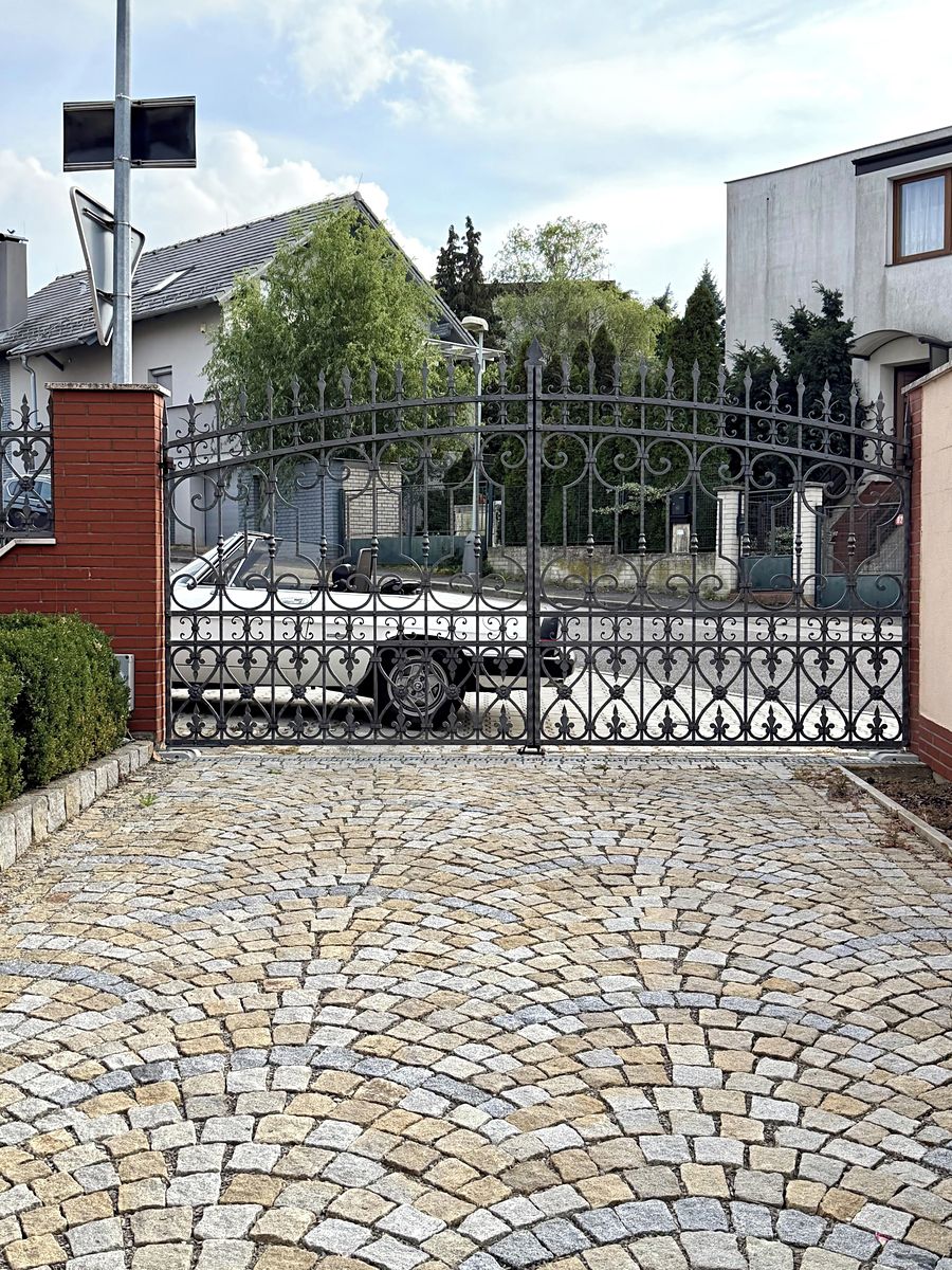 Prodej vily 400 m², pozemek 794 m² – fotografie 5
