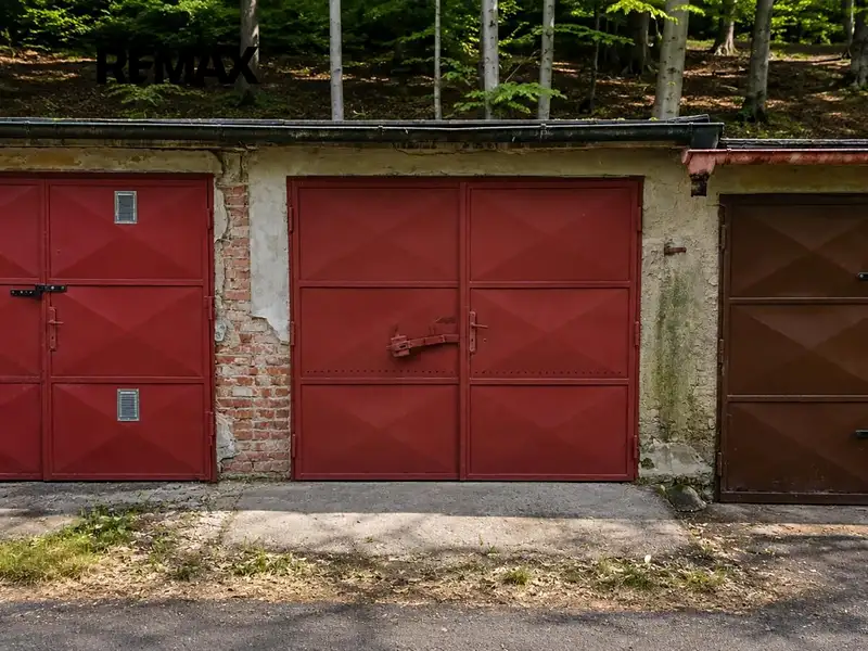 Pronájem garáže 18 m², Karlovy Vary – náhled fotky 2