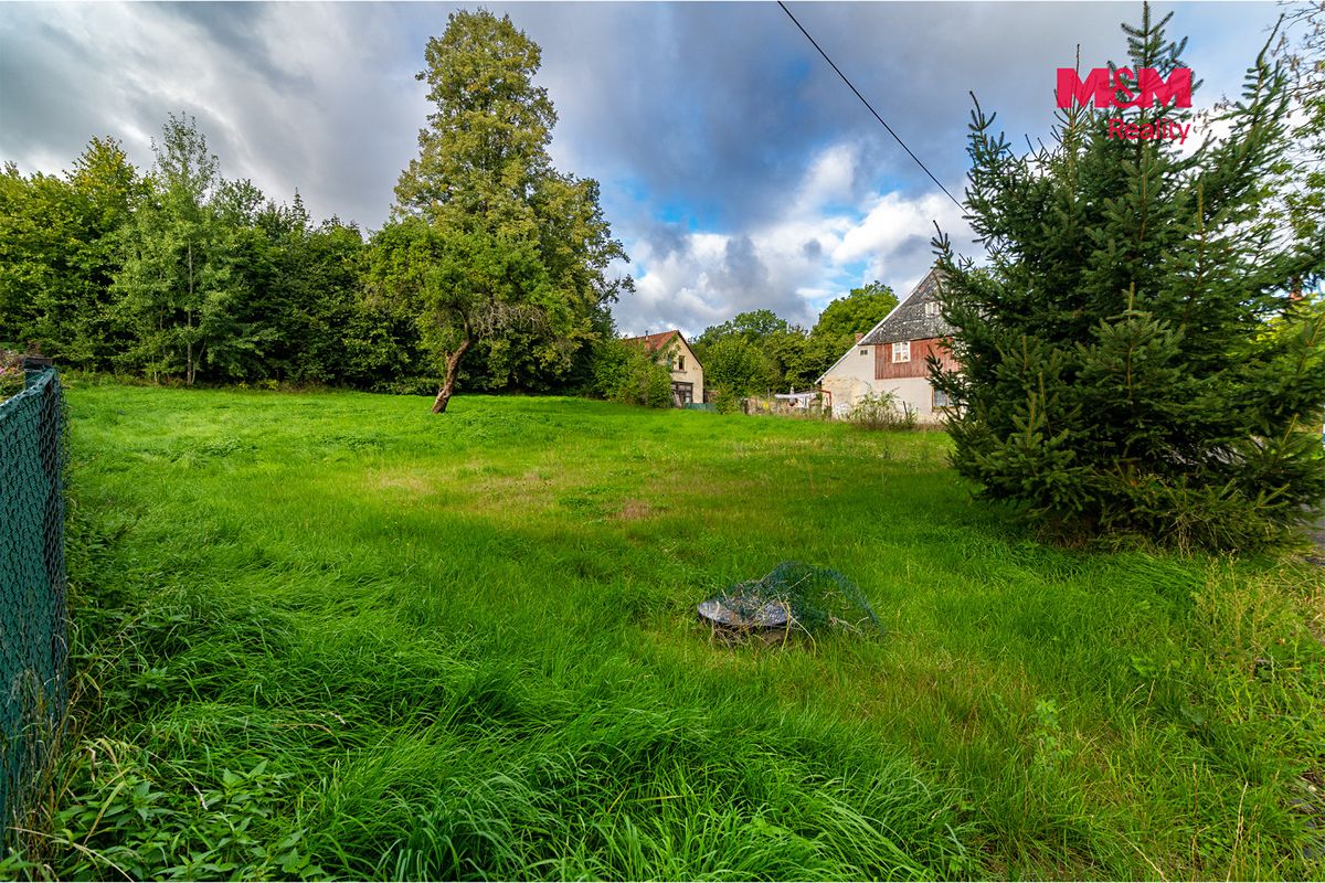 Prodej stavebního pozemku 1071 m² – fotografie 3