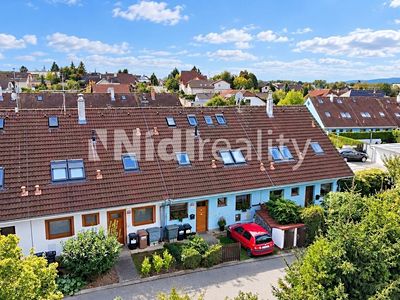 Prodej rodinného domu 160 m², pozemek 226 m²