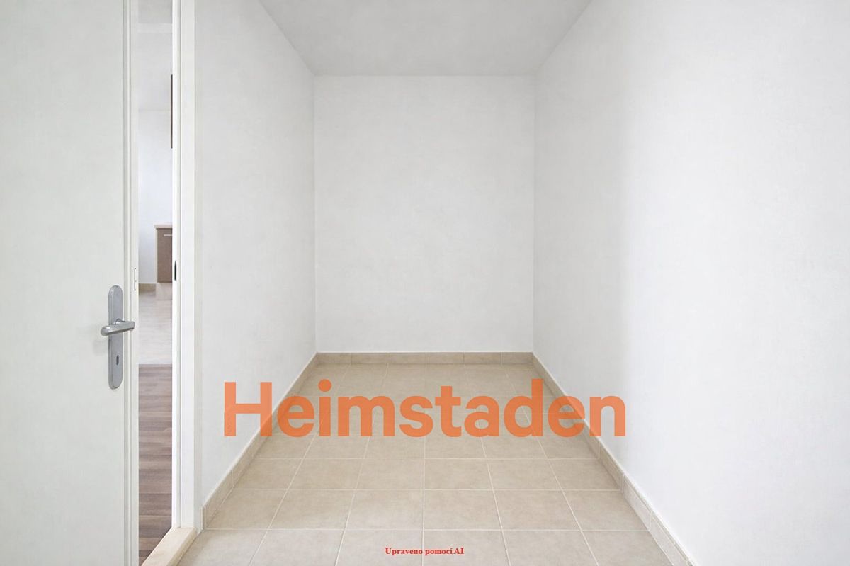Pronájem bytu 2+kk 42 m² – fotografie 5