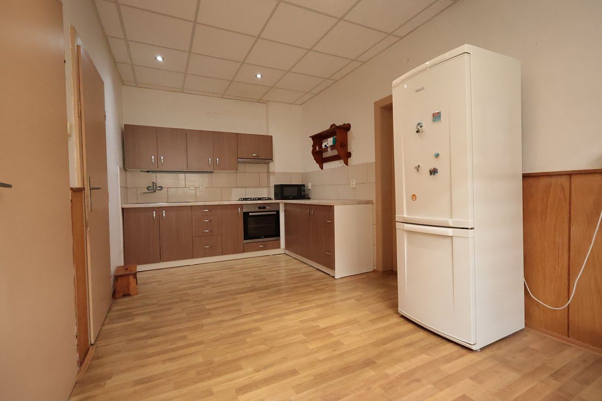 Prodej rodinného domu 93 m², pozemek 154 m² – fotografie 3