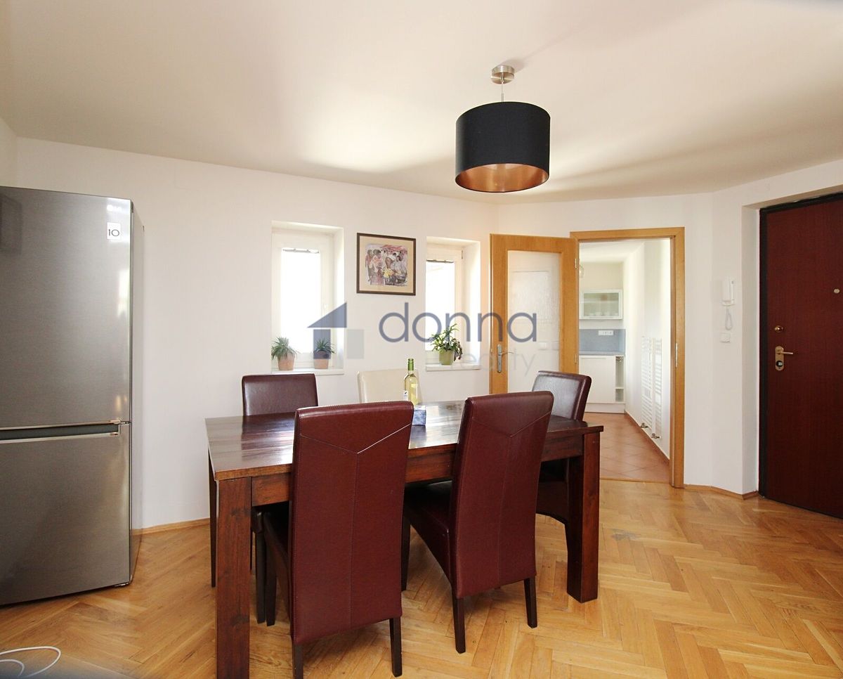 Pronájem bytu 3+1 118 m² – fotografie 4