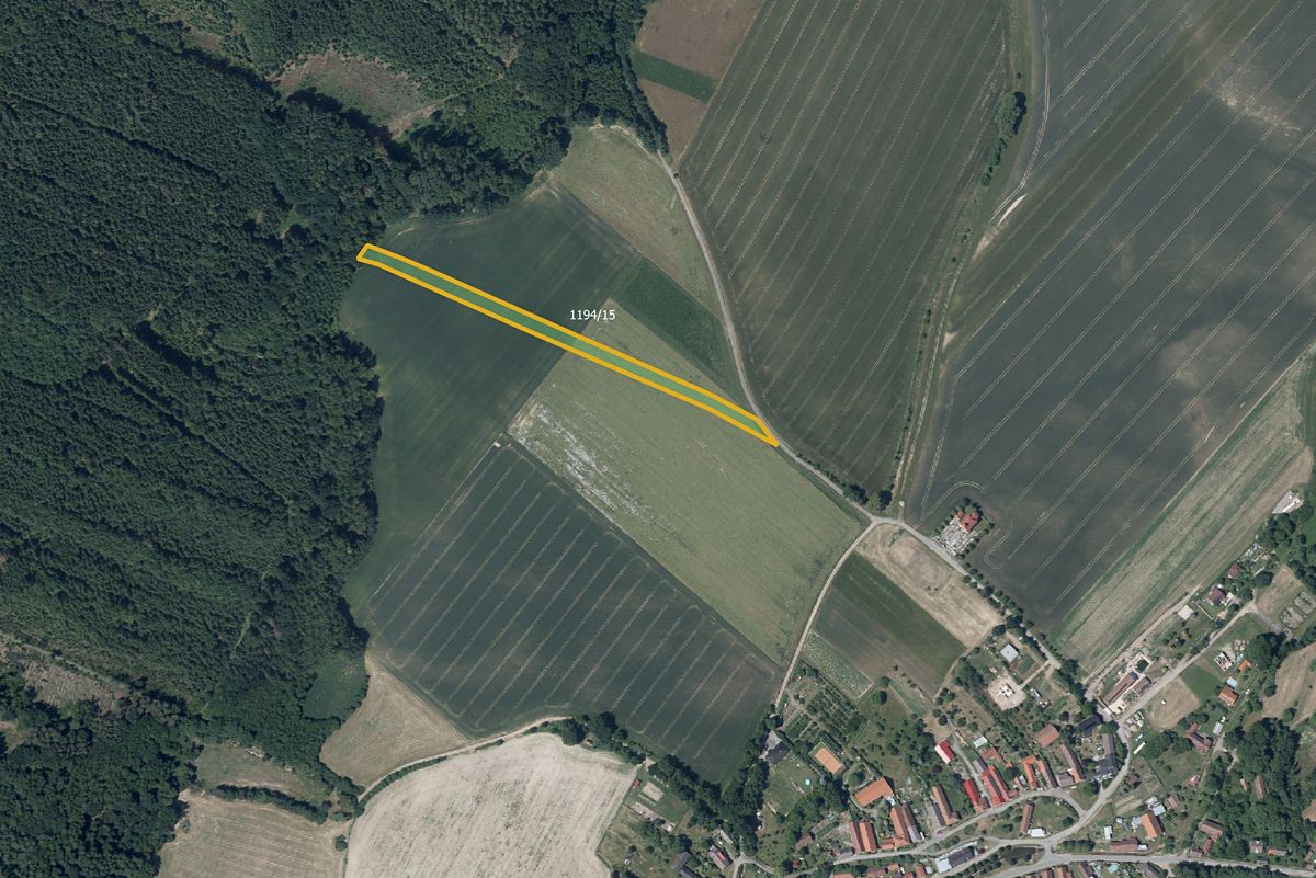 Prodej pole 5732 m²
