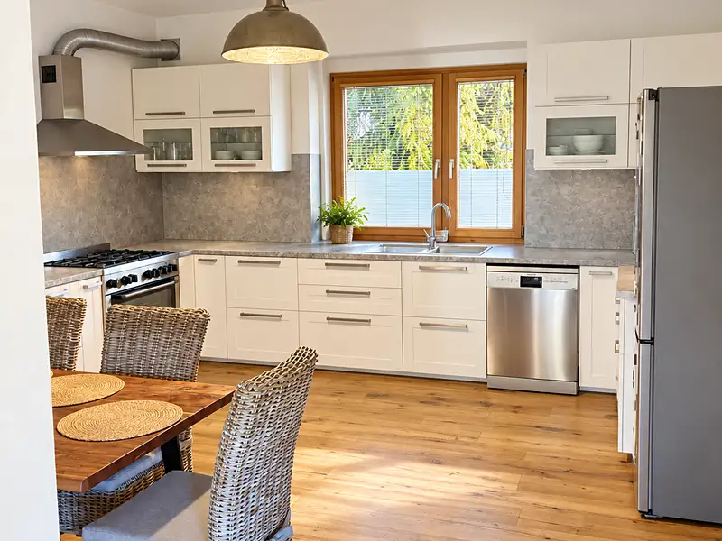 Pronájem rodinného domu 171 m², pozemek 457 m², Praha – náhled fotky 3