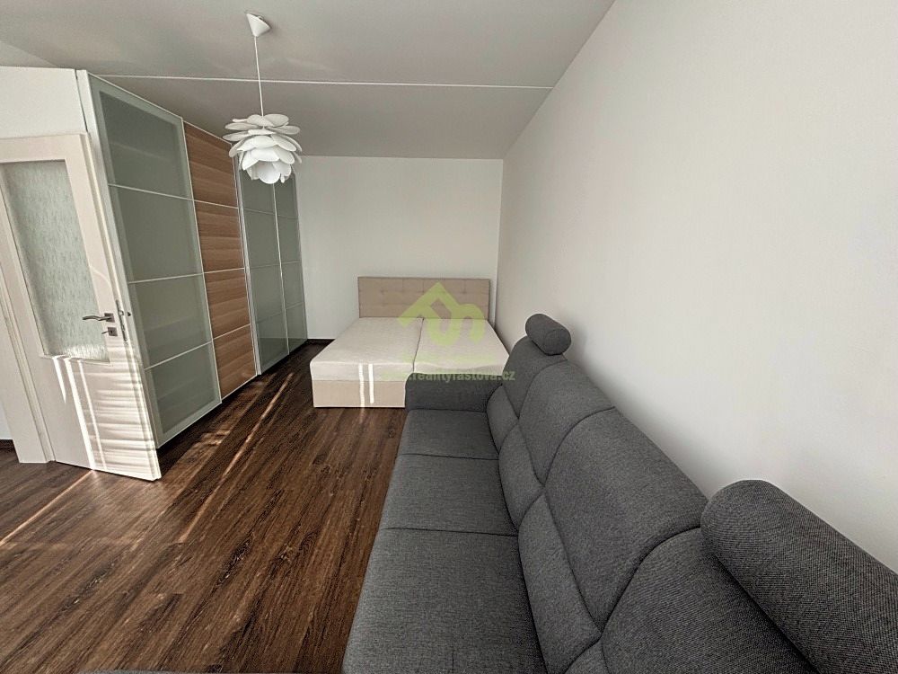 Pronájem bytu 1+1 39 m² – fotografie 5