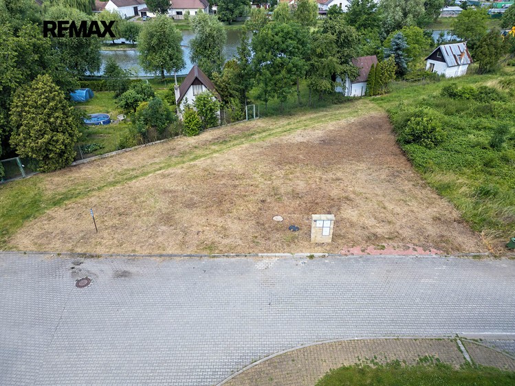 Prodej pozemku, 695 m² (7 z 22)