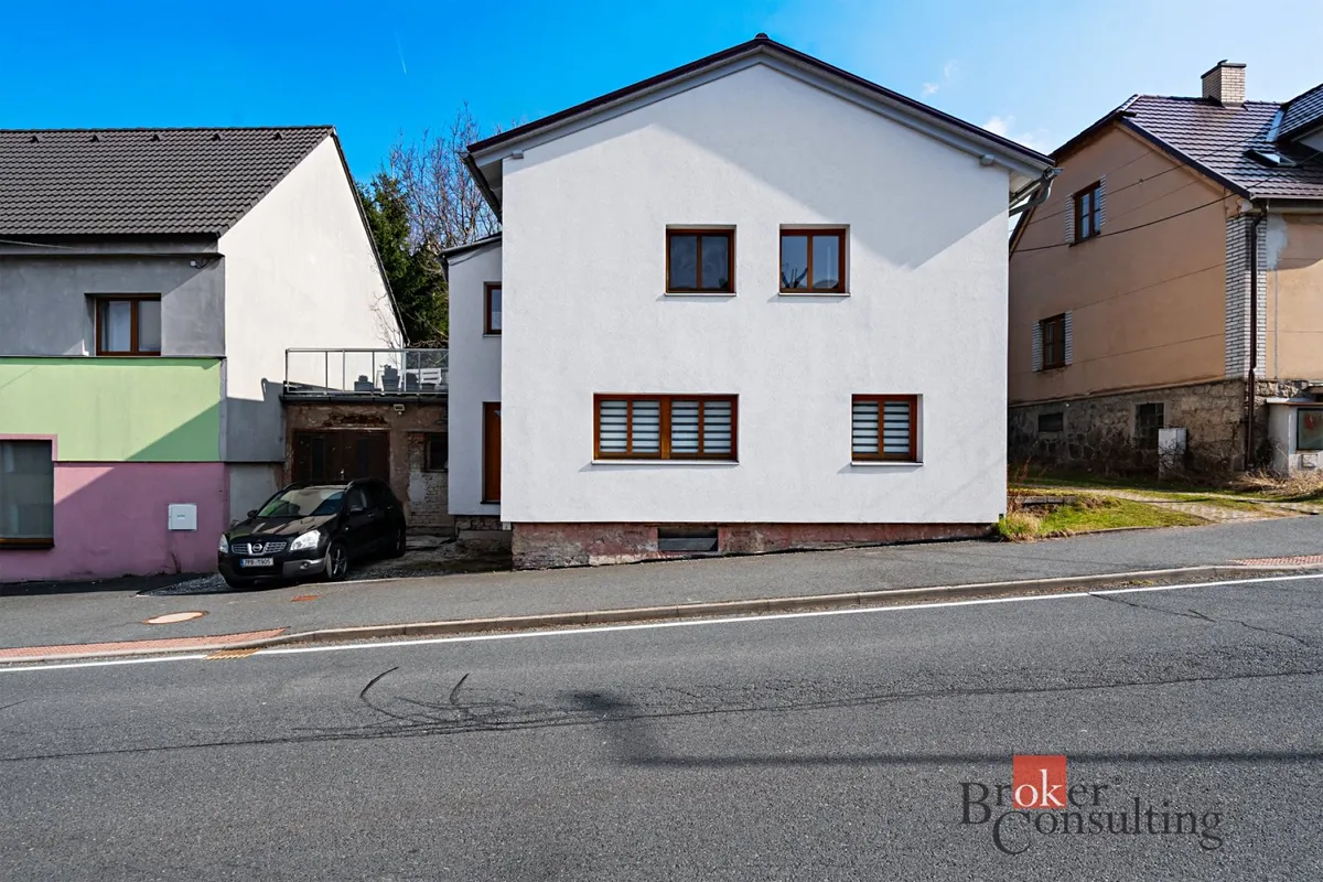 Prodej rodinného domu 100 m², pozemek 127 m²