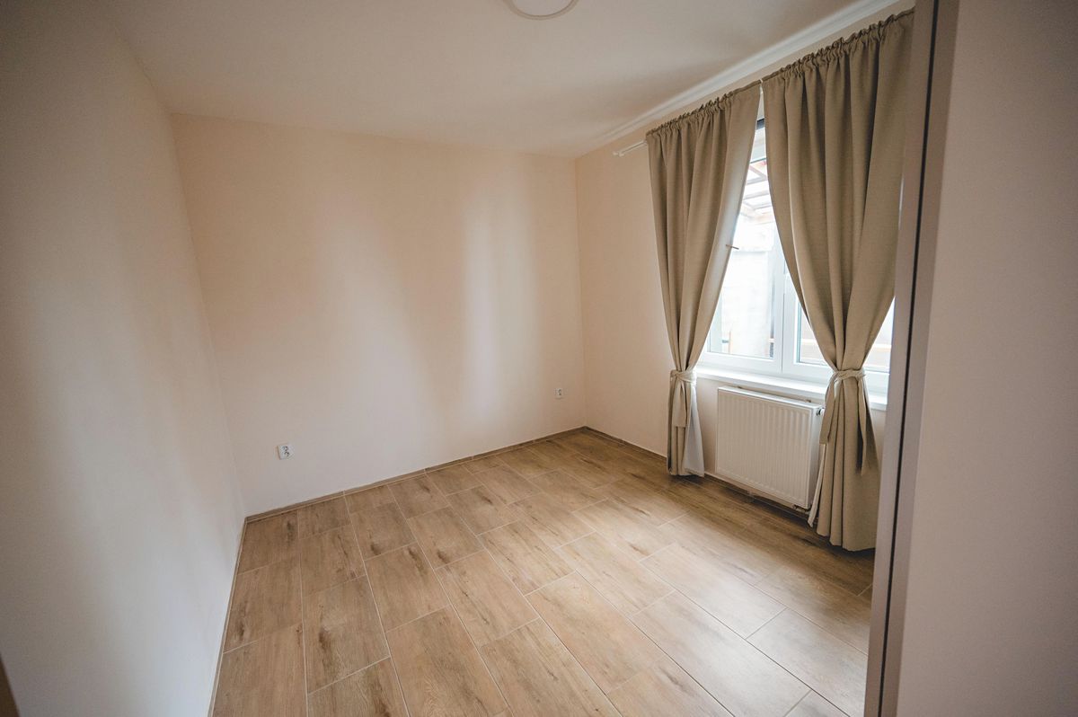 Prodej rodinného domu 181 m², pozemek 214 m² – fotografie 4