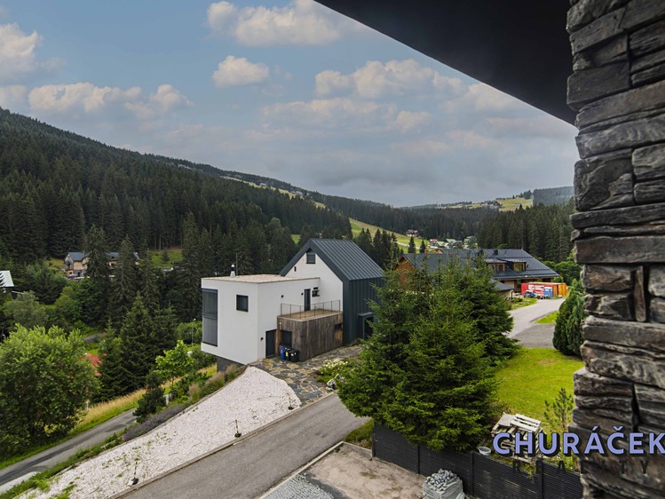 Prodej komerčního prostoru, 303 m² (51 z 79)