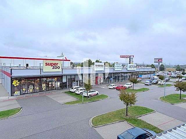 Pronájem obchodního prostoru 477 m² – fotografie 4