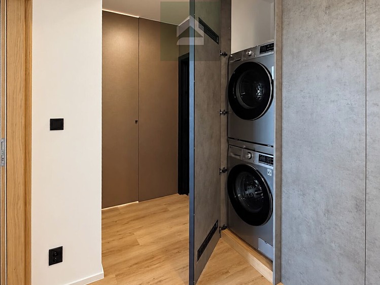 Pronájem bytu 2+1, 63 m² (19 z 32)