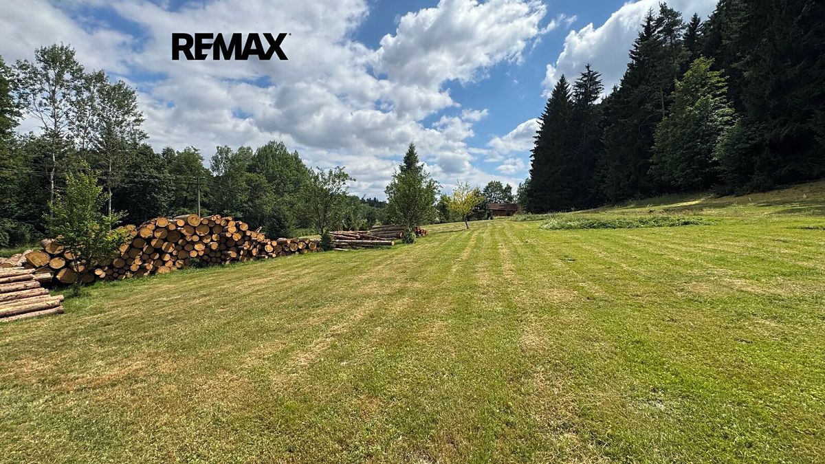Prodej stavebního pozemku 1387 m² – fotografie 5