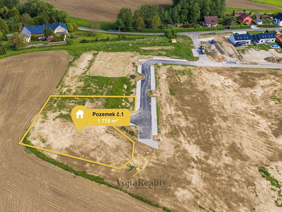 Prodej stavebního pozemku 1718 m²