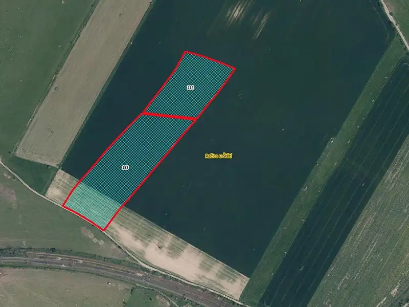 Prodej pole 37045 m², Račice – náhled fotky 1