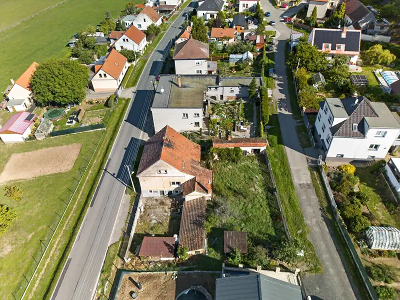 Prodej rodinného domu 102 m², pozemek 670 m², Dnešice – náhled fotky 3