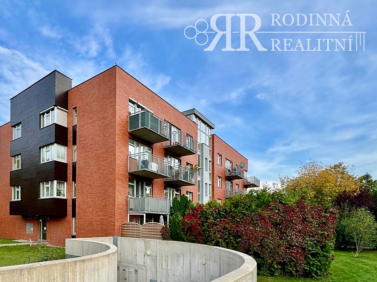 Pronájem bytu 4+kk 102 m² – fotografie 2