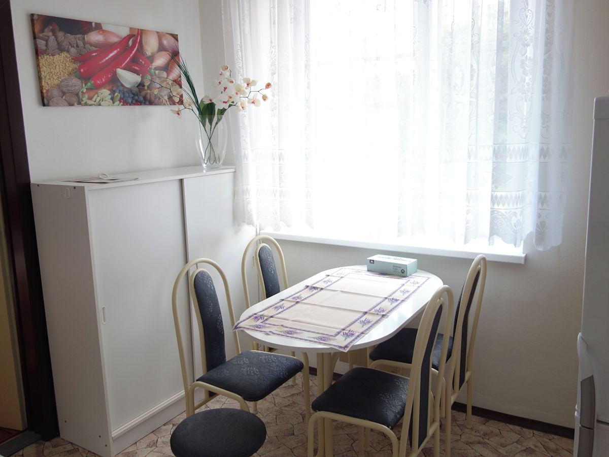 Pronájem bytu 2+1 45 m² – fotografie 4