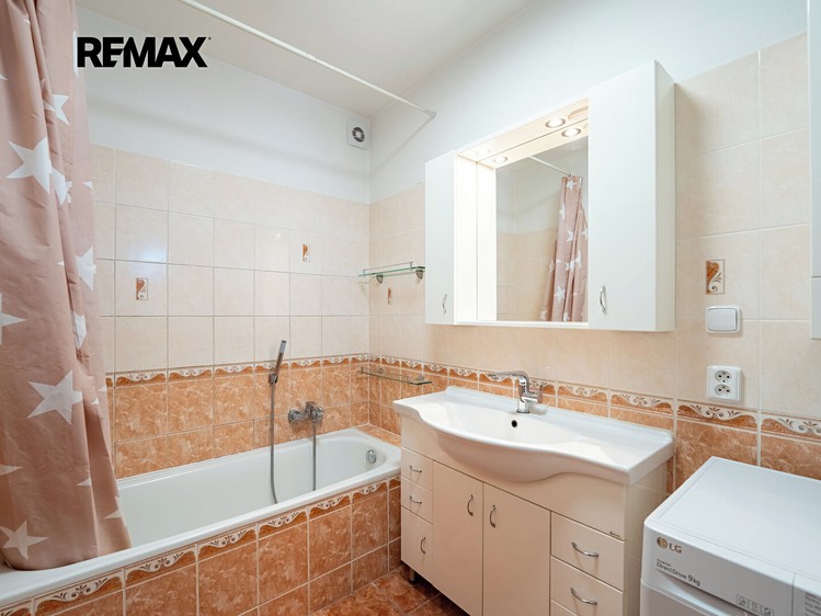 Будинок на продаж, 288 м² (11 з 38)