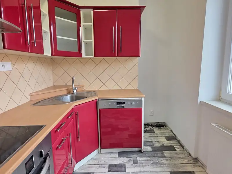 Pronájem bytu 2+1 58 m², Tachov – náhled fotky 2
