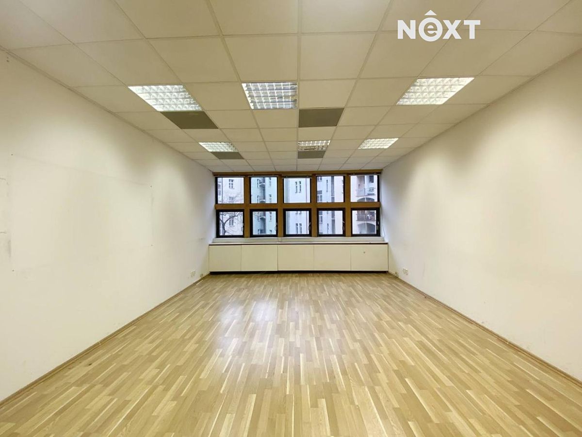 Pronájem kanceláře 114 m² – fotografie 2