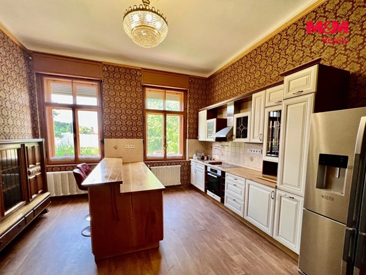 Prodej komerčního prostoru, 775 m² (5 z 10)
