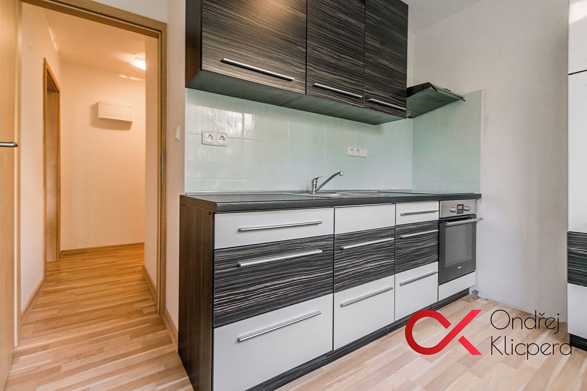 Pronájem bytu 2+1 43 m² – fotografie 2